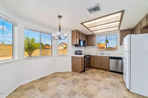 7908 S Glasgow St, Tucson, AZ 85747 photo 12