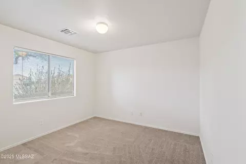 Bedroom - 8637 E Dunbar Way, Tucson, AZ 85747 photo 5 of 6
