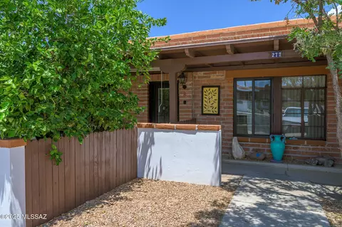 277 S Paseo Sarta #B, Green Valley, AZ 85614