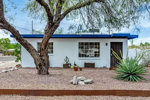 Exterior - 5656 E Mabel St, Tucson, AZ 85712 photo 2 of 12