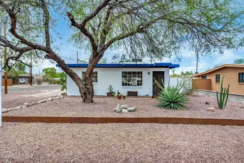 Exterior - 5656 E Mabel St, Tucson, AZ 85712 photo 1 of 12