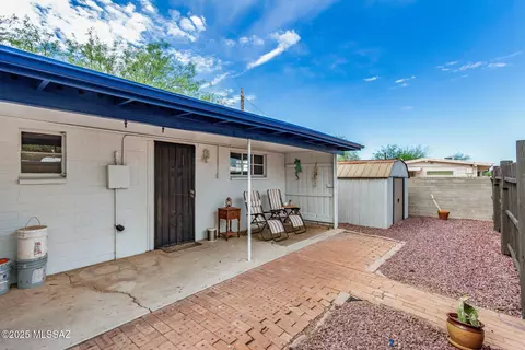 Exterior - 5656 E Mabel St, Tucson, AZ 85712 photo 10 of 12