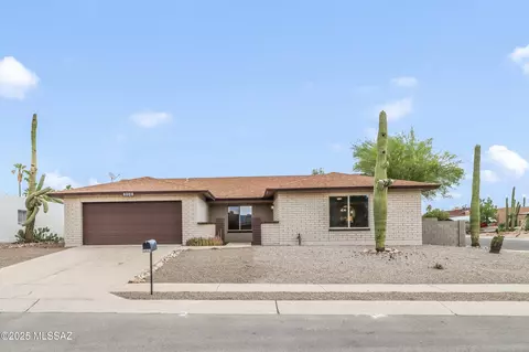 3842 W Orangewood Dr, Tucson, AZ 85741