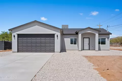 1851 Calle Atlanta, Rio Rico, AZ 85648