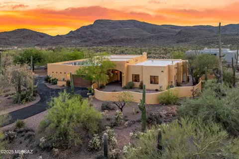 7488 W Ina Rd, Tucson, AZ 85743
