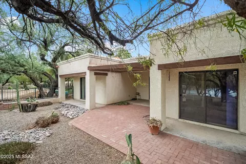 9231 E Lakeside Ct, Tucson, AZ 85749 photo 32