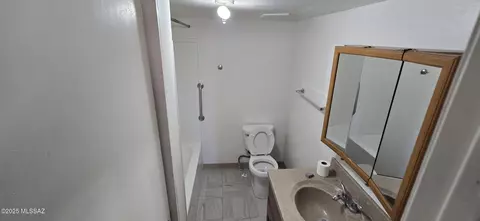 9412 E Nevada Dr, Hereford, AZ 85615 photo 8