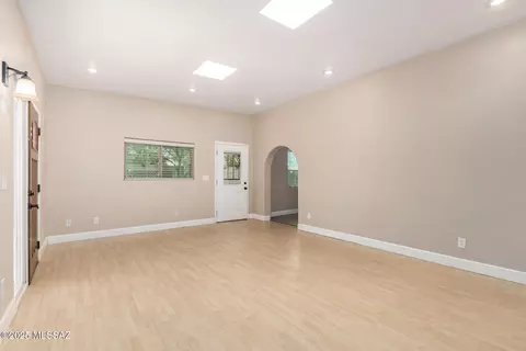 Living - 5829 E Mabel St, Tucson, AZ 85712 photo 2 of 4
