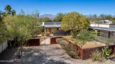 Exterior - 5829 E Mabel St, Tucson, AZ 85712 photo 16 of 16