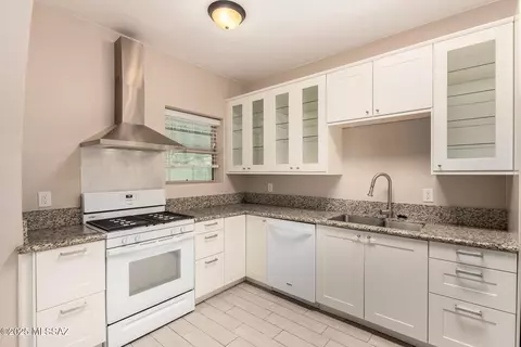 Kitchen - 5829 E Mabel St, Tucson, AZ 85712 photo 3 of 4