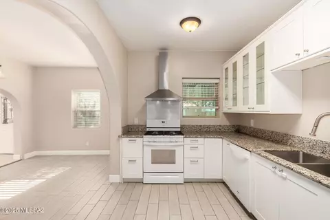 Kitchen - 5829 E Mabel St, Tucson, AZ 85712 photo 4 of 4
