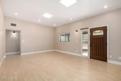 Living - 5829 E Mabel St, Tucson, AZ 85712 photo 4 of 4