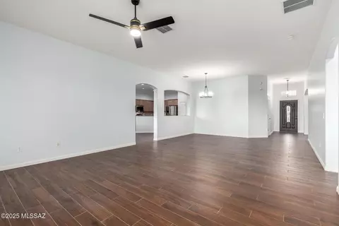 1158 S Chatfield Dr, Vail, AZ 85641 photo 8