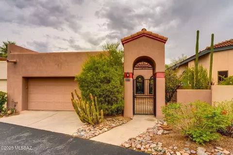 6113 N Pascola Cir, Tucson, AZ 85718