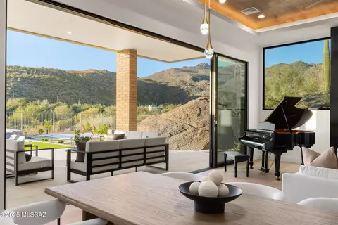 5822 W Sunset Gallery Pl, Marana, AZ 85658