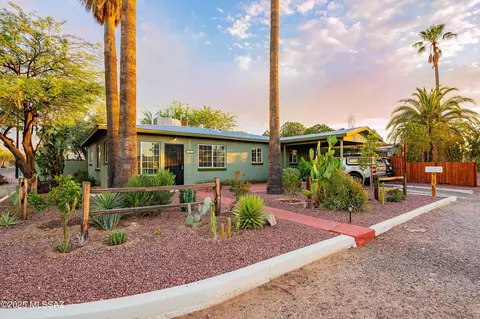 Exterior - 2142 E Copper St, Tucson, AZ 85719 photo 12 of 12
