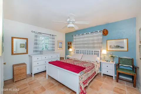 Bedroom - 2142 E Copper St, Tucson, AZ 85719 photo 3 of 5