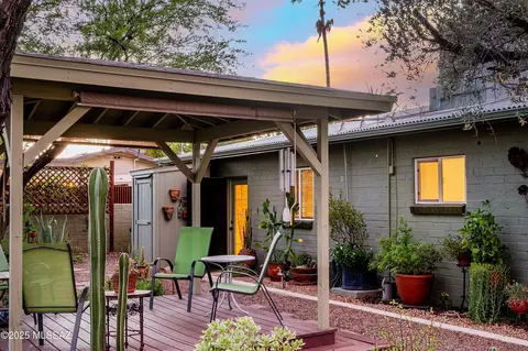 Exterior - 2142 E Copper St, Tucson, AZ 85719 photo 11 of 12