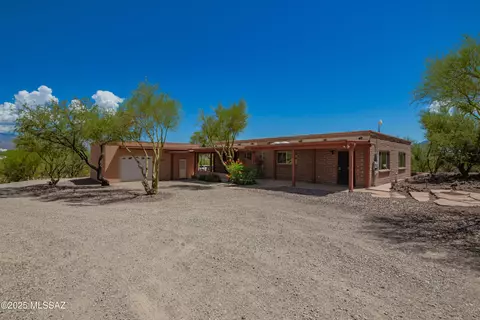 11371 E Twin Hills Trl, Tucson, AZ 85748