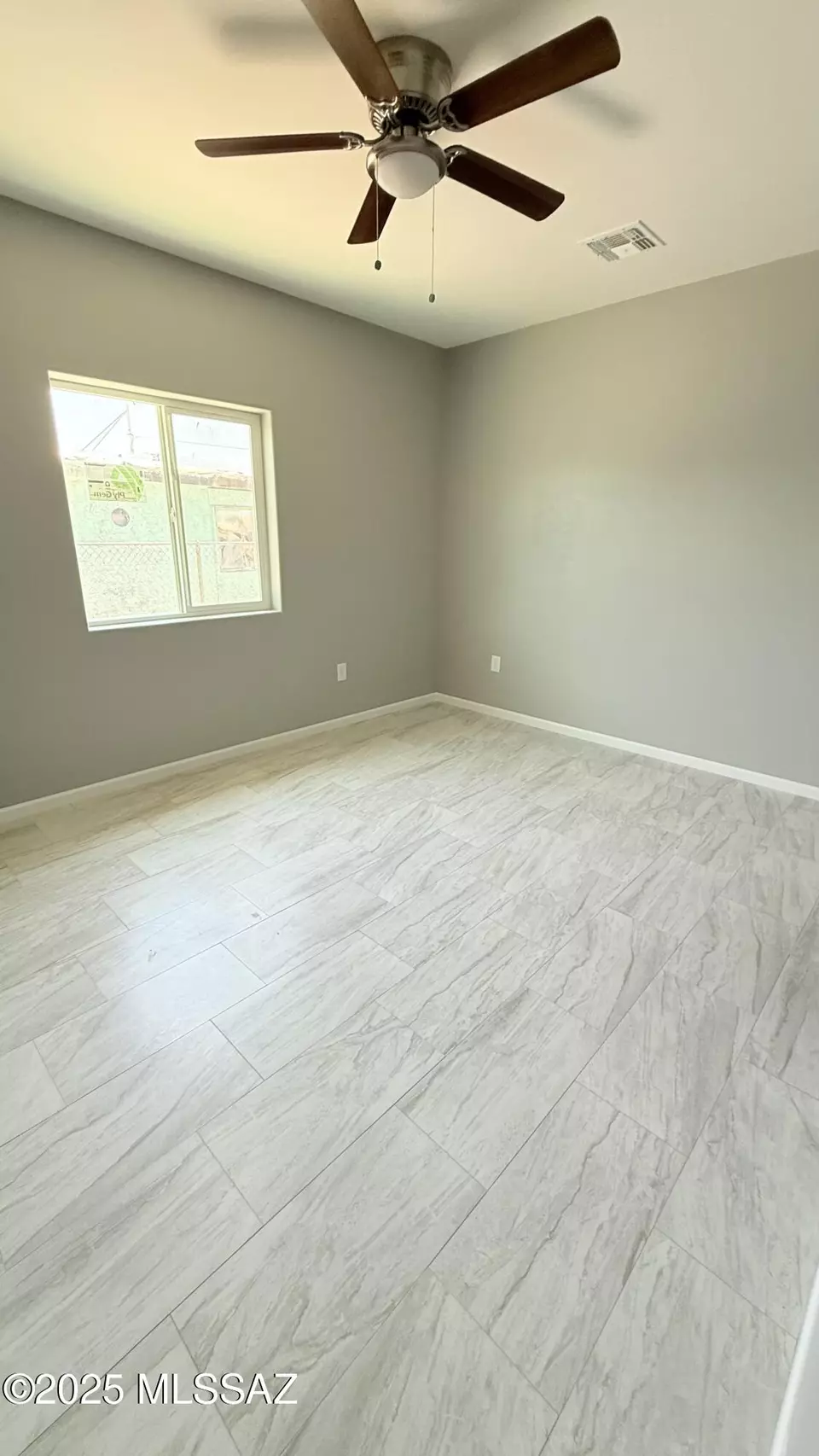 Bedroom - 328 E 24th St, Tucson, AZ 85713 photo 1 of 1
