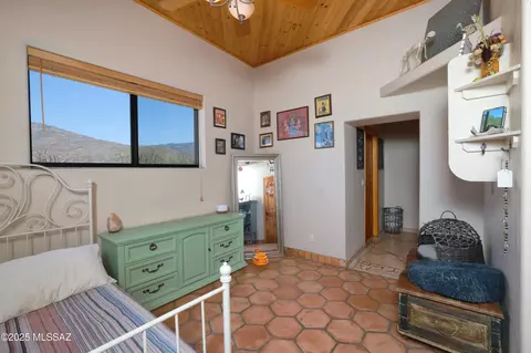 Bedroom - 16545 E Mckenzie Wash Rd, Vail, AZ 85641 photo 3 of 4