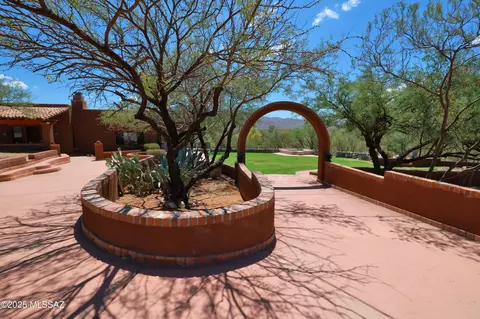 Exterior - 16545 E Mckenzie Wash Rd, Vail, AZ 85641 photo 6 of 13