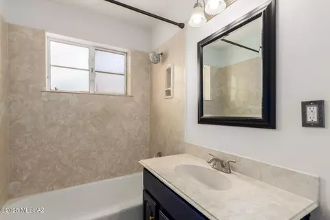 Bath - 4010 E 4th St, Tucson, AZ 85711 photo 3 of 3
