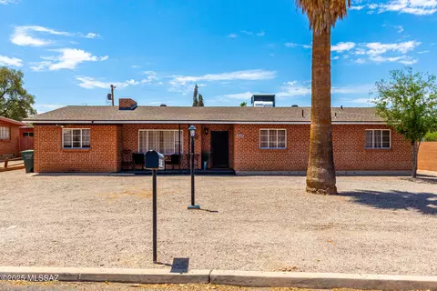 4010 E 4th St, Tucson, AZ 85711