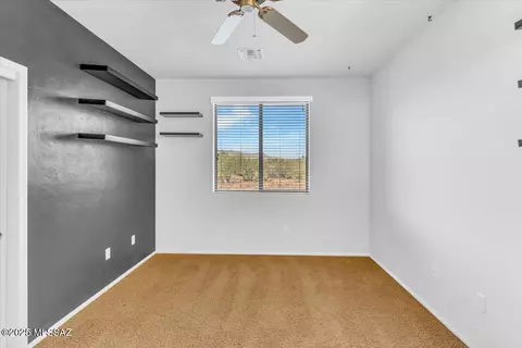 Bedroom - 44 E Adytum Pl, Vail, AZ 85641 photo 2 of 6
