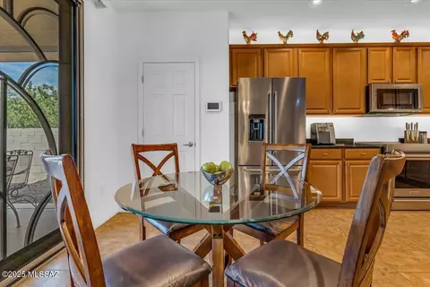 Dining - 44 E Adytum Pl, Vail, AZ 85641 photo 3 of 3