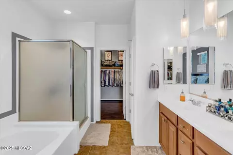 Bath - 44 E Adytum Pl, Vail, AZ 85641 photo 3 of 5