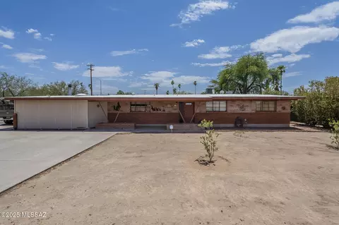 5452 E Rosewood St, Tucson, AZ 85711