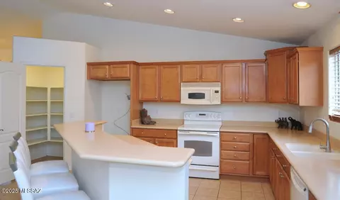 6618 E Splendid Ln, Tucson, AZ 85756 photo 21