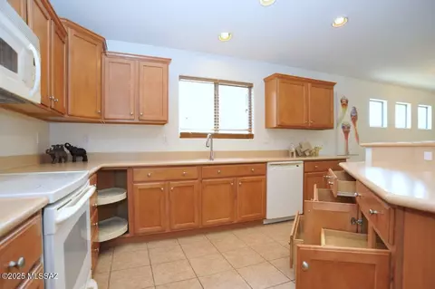 6618 E Splendid Ln, Tucson, AZ 85756 photo 22