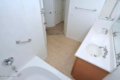6618 E Splendid Ln, Tucson, AZ 85756 photo 28
