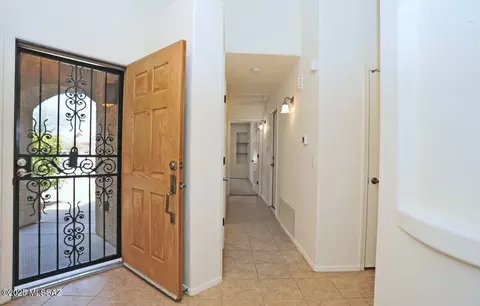 6618 E Splendid Ln, Tucson, AZ 85756 photo 9