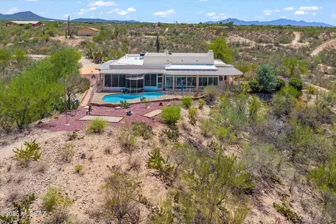 7620 S Coyote Creek Trl, Tucson, AZ 85747