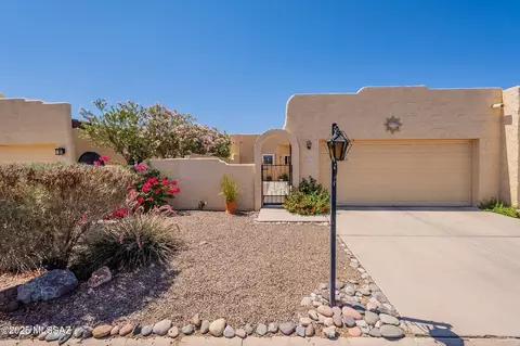 2439 W Calle Retana, Tucson, AZ 85745