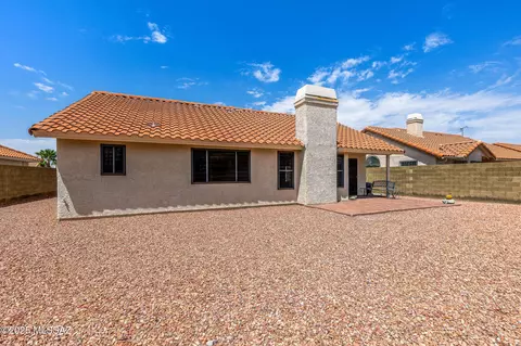 Exterior - 7901 S Glasgow St, Tucson, AZ 85747 photo 10 of 10