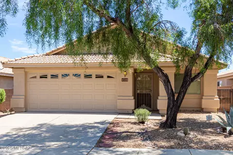 1516 N Old Ranch Rd, Tucson, AZ 85745