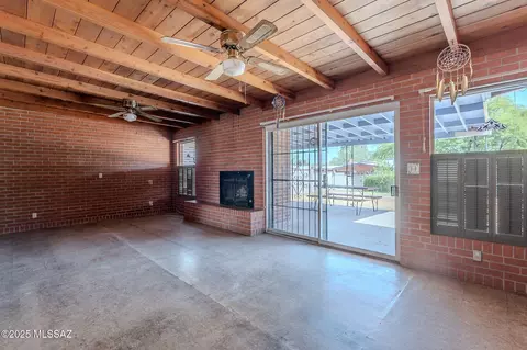 Living - 5743 E 3rd St, Tucson, AZ 85711 photo 4 of 4
