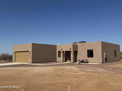 3635 E Rollins Rd, Tucson, AZ 85739