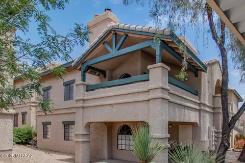 101 S Players Club Dr #4201, Tucson, AZ 85745
