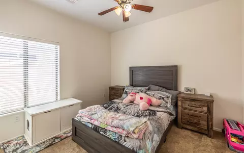 Bedroom - 7614 E Fair Meadows Loop, Tucson, AZ 85756 photo 4 of 5