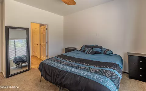 Bedroom - 7614 E Fair Meadows Loop, Tucson, AZ 85756 photo 2 of 5