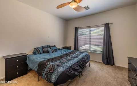 Bedroom - 7614 E Fair Meadows Loop, Tucson, AZ 85756 photo 1 of 5