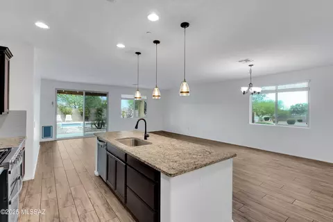 14156 E Oxen Ln, Vail, AZ 85641 photo 9