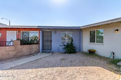 2423 E Parkside Dr, Tucson, AZ 85713
