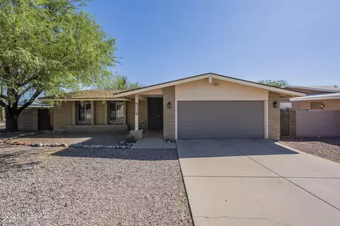 2760 W San Juan Ter, Tucson, AZ 85713