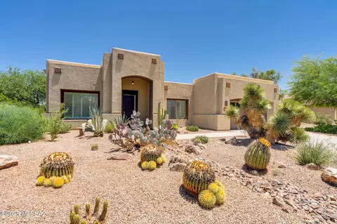 2375 E Bluejay Bluff Ln, Green Valley, AZ 85614